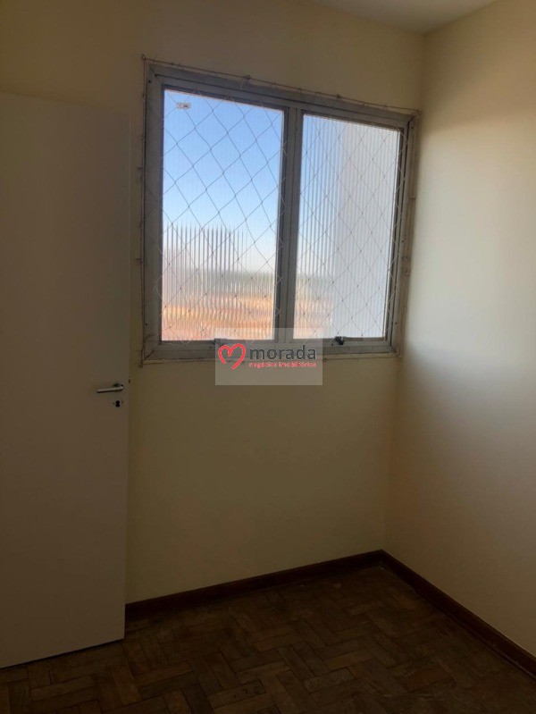 Apartamento à venda com 3 quartos, 158m² - Foto 22