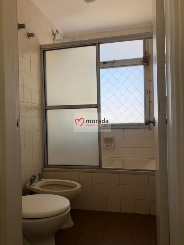 Apartamento à venda com 3 quartos, 158m² - Foto 15