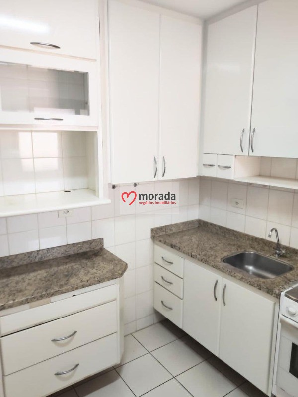 Apartamento à venda com 3 quartos, 82m² - Foto 17