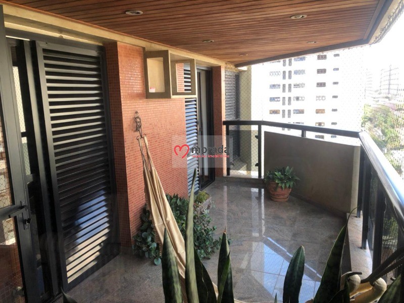 Apartamento à venda com 4 quartos, 211m² - Foto 14