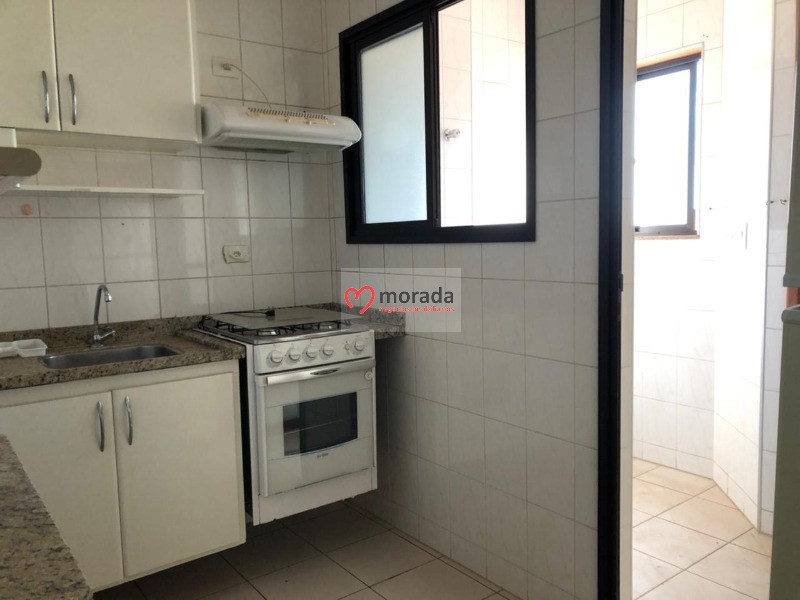 Apartamento à venda com 3 quartos, 82m² - Foto 18