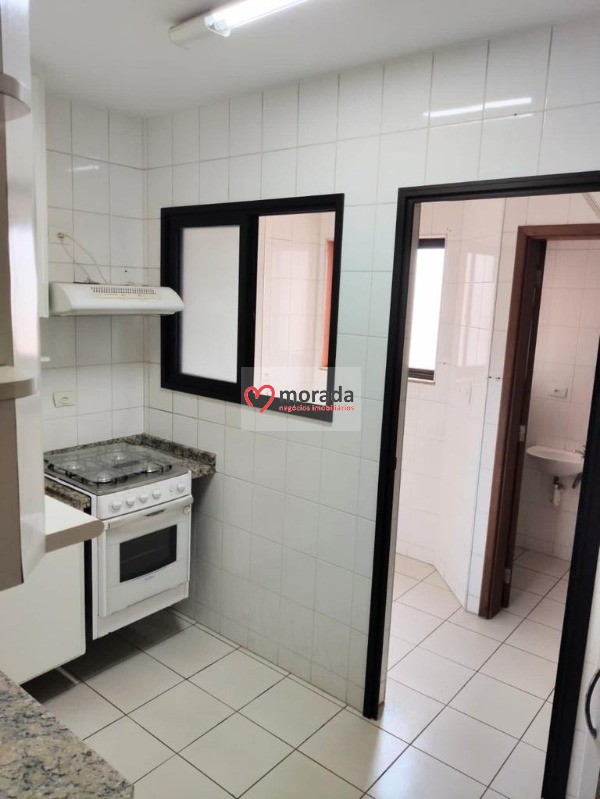 Apartamento à venda com 3 quartos, 82m² - Foto 19