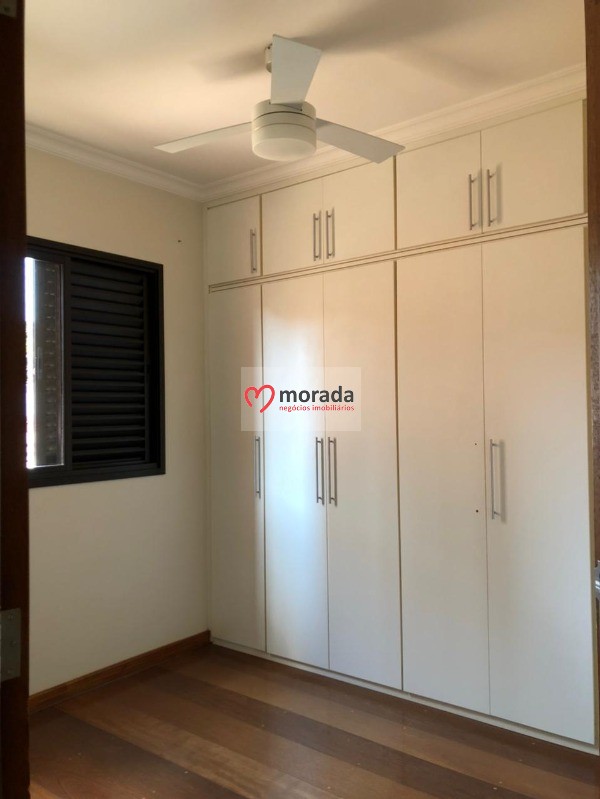 Apartamento à venda com 3 quartos, 82m² - Foto 33