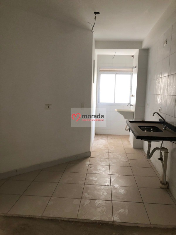 Apartamento à venda com 2 quartos, 62m² - Foto 28