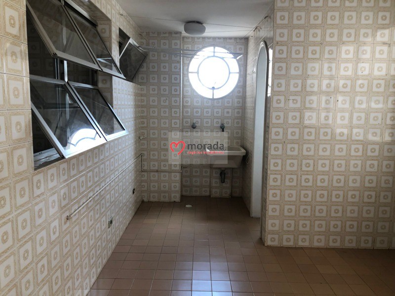 Apartamento à venda com 3 quartos, 183m² - Foto 17