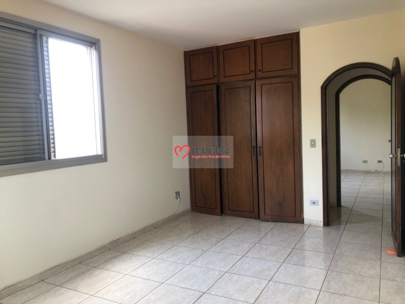 Apartamento à venda com 3 quartos, 183m² - Foto 25