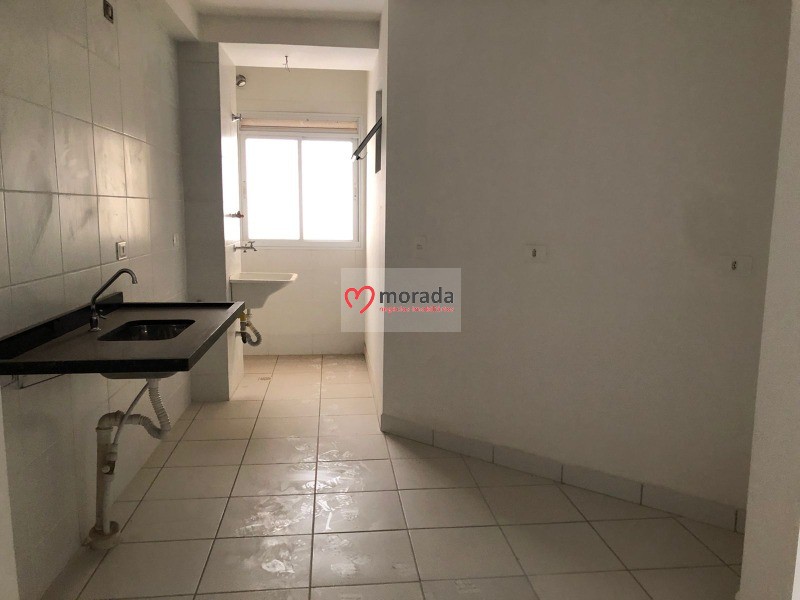 Apartamento à venda com 2 quartos, 62m² - Foto 31