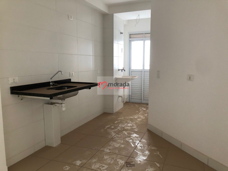 Apartamento à venda com 2 quartos, 66m² - Foto 35