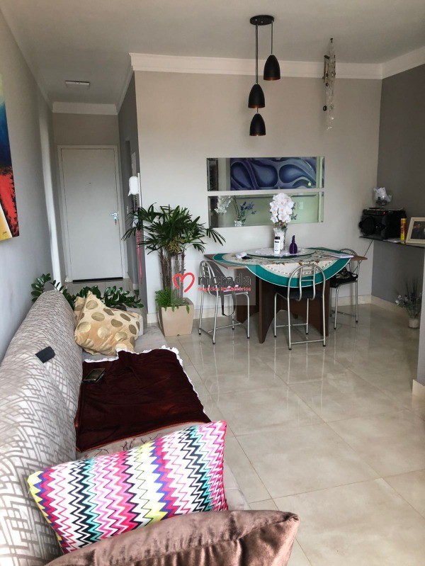 Apartamento à venda com 3 quartos, 76m² - Foto 14