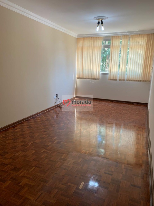 Apartamento à venda com 3 quartos, 127m² - Foto 19