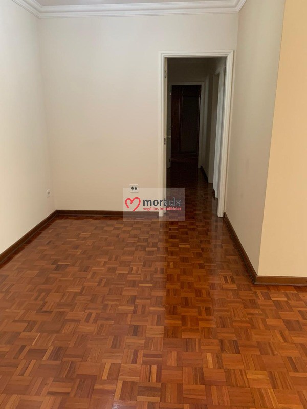 Apartamento à venda com 3 quartos, 127m² - Foto 21