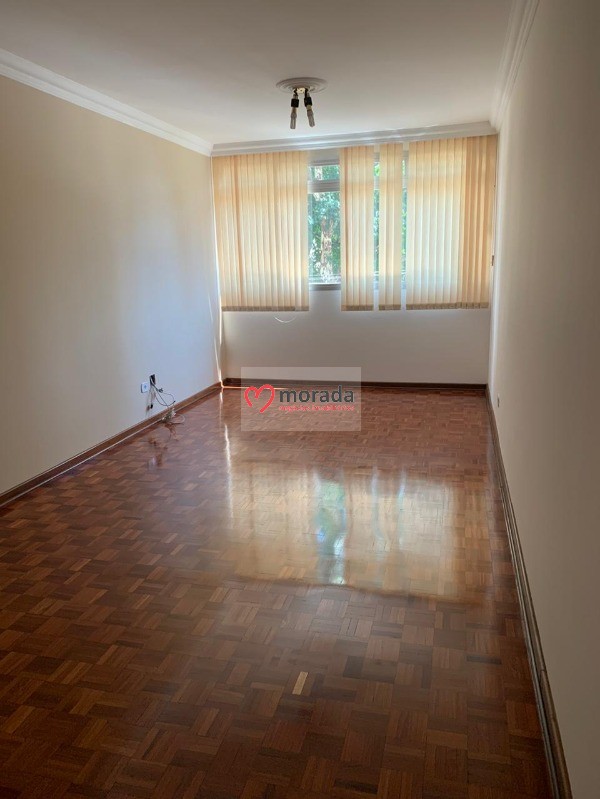 Apartamento à venda com 3 quartos, 127m² - Foto 18