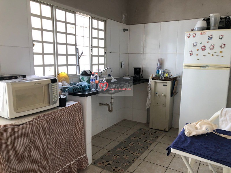 Prédio Inteiro à venda com 3 quartos, 146m² - Foto 25