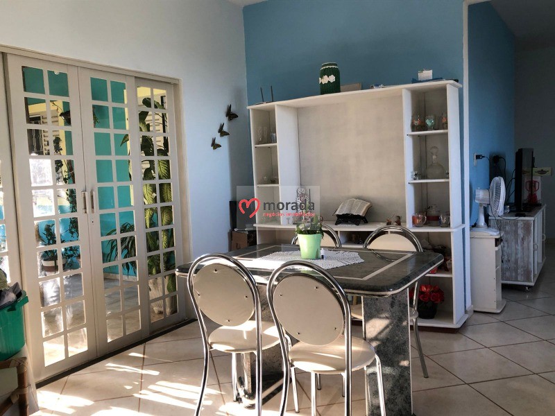 Casa à venda com 5 quartos, 303m² - Foto 26