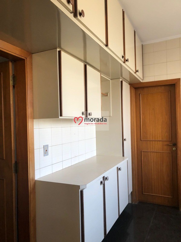 Apartamento à venda com 4 quartos, 230m² - Foto 41