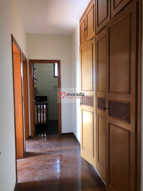 Apartamento à venda com 4 quartos, 230m² - Foto 28