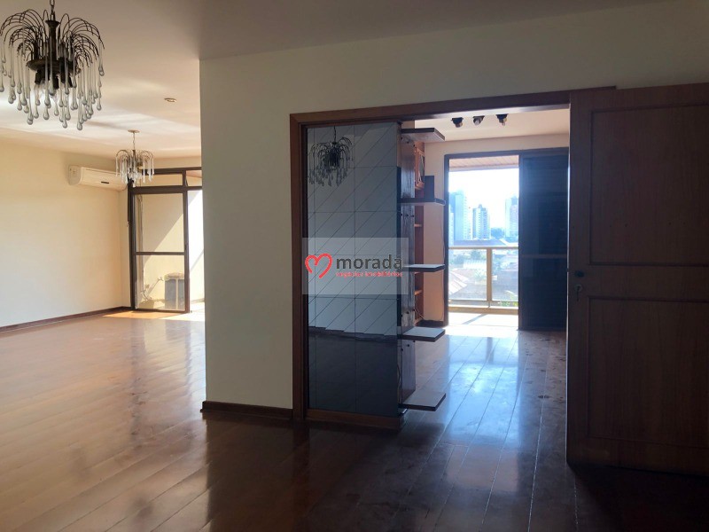 Apartamento à venda com 4 quartos, 230m² - Foto 24