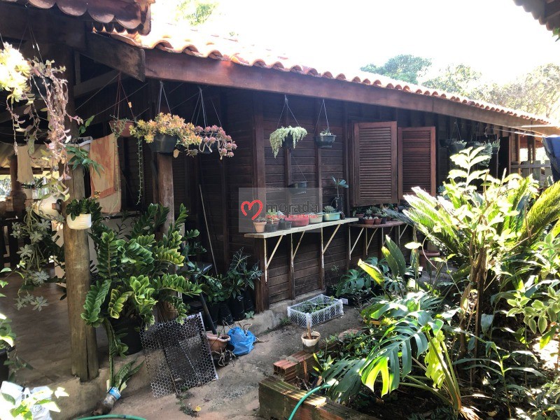 Fazenda à venda com 5 quartos, 303m² - Foto 15