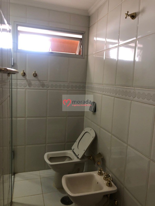 Apartamento à venda com 3 quartos, 158m² - Foto 20