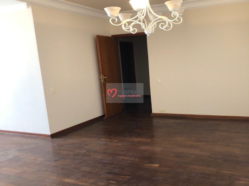 Apartamento à venda com 3 quartos, 158m² - Foto 15