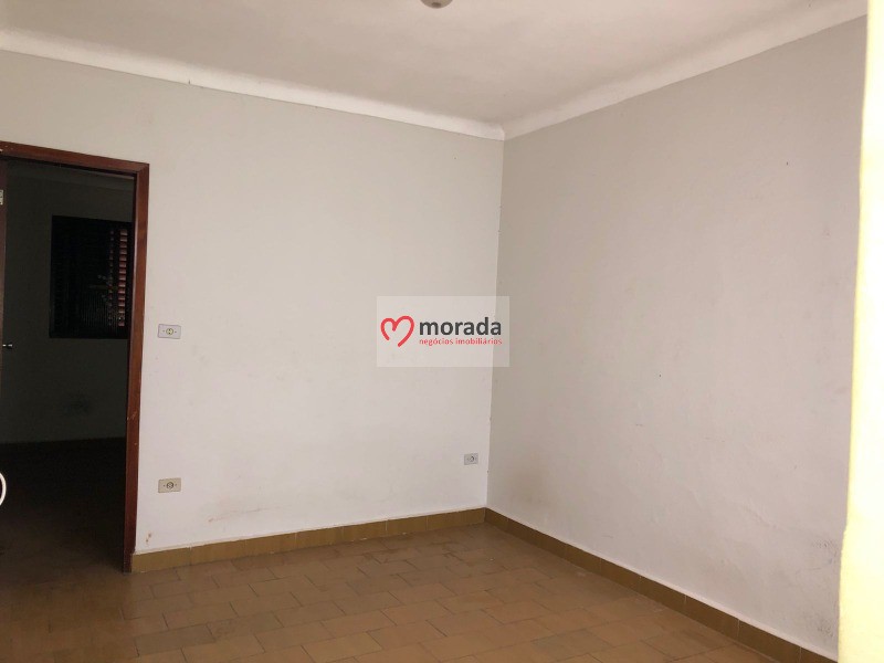 Casa à venda com 2 quartos, 130m² - Foto 11