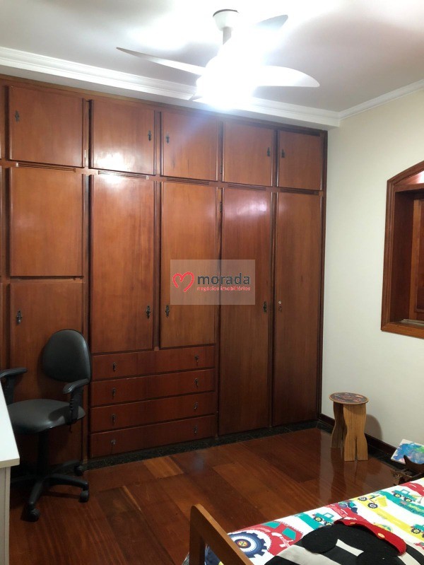 Sobrado à venda com 3 quartos, 240m² - Foto 21