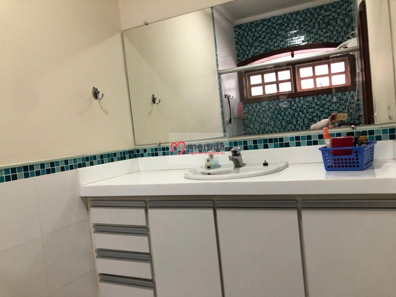 Sobrado à venda com 3 quartos, 240m² - Foto 18