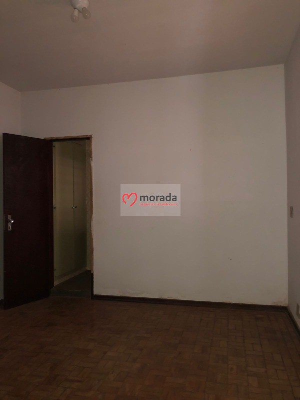 Casa à venda com 2 quartos, 130m² - Foto 14