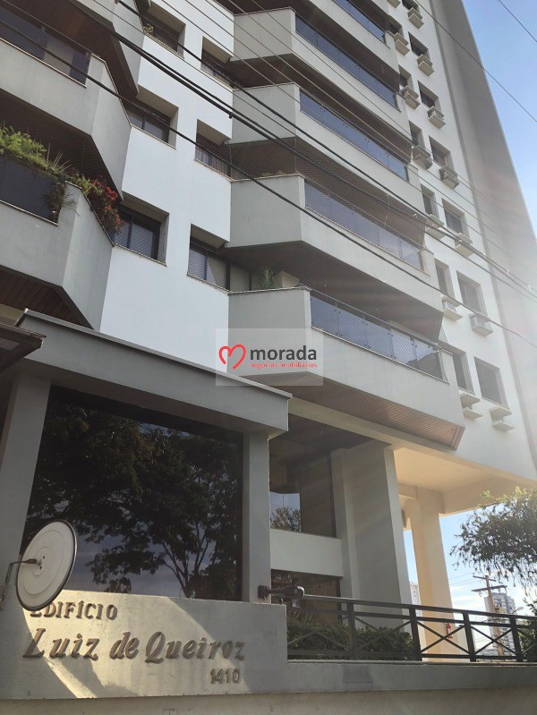 Apartamento à venda com 3 quartos, 146m² - Foto 2