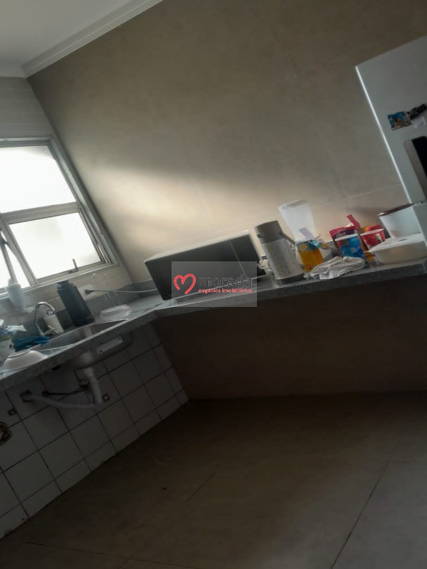 Apartamento à venda com 3 quartos, 125m² - Foto 23