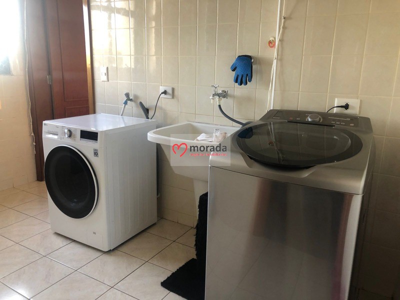 Apartamento à venda com 3 quartos, 146m² - Foto 28