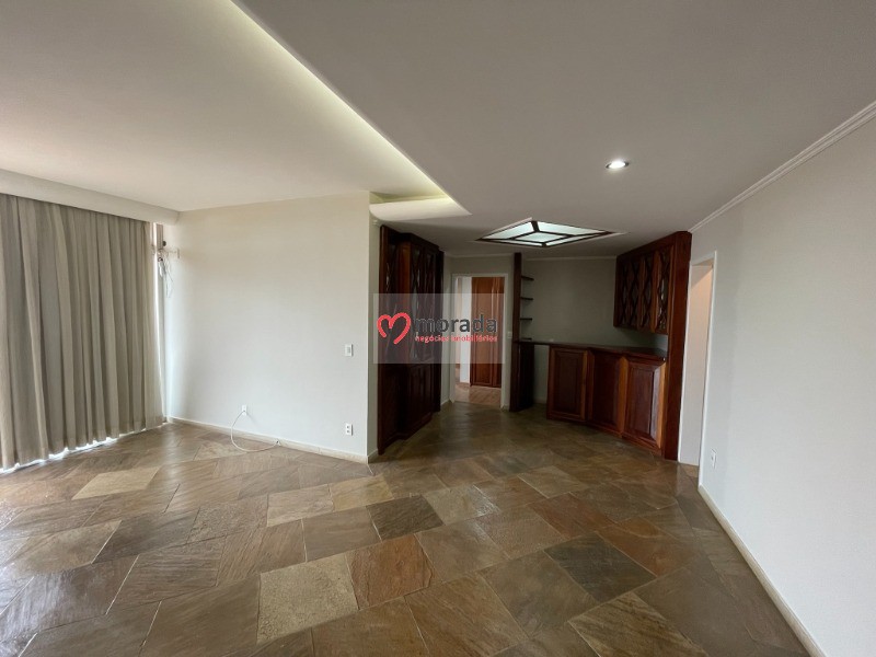 Apartamento à venda com 3 quartos, 127m² - Foto 2