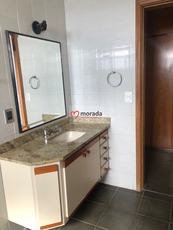 Apartamento à venda com 3 quartos, 129m² - Foto 23