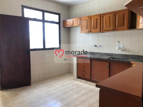 Apartamento à venda com 4 quartos, 167m² - Foto 9