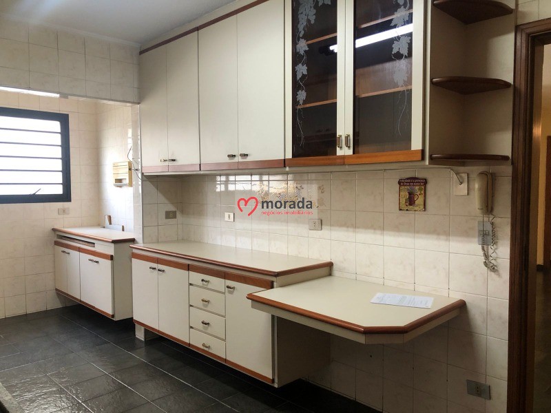 Apartamento à venda com 3 quartos, 129m² - Foto 28