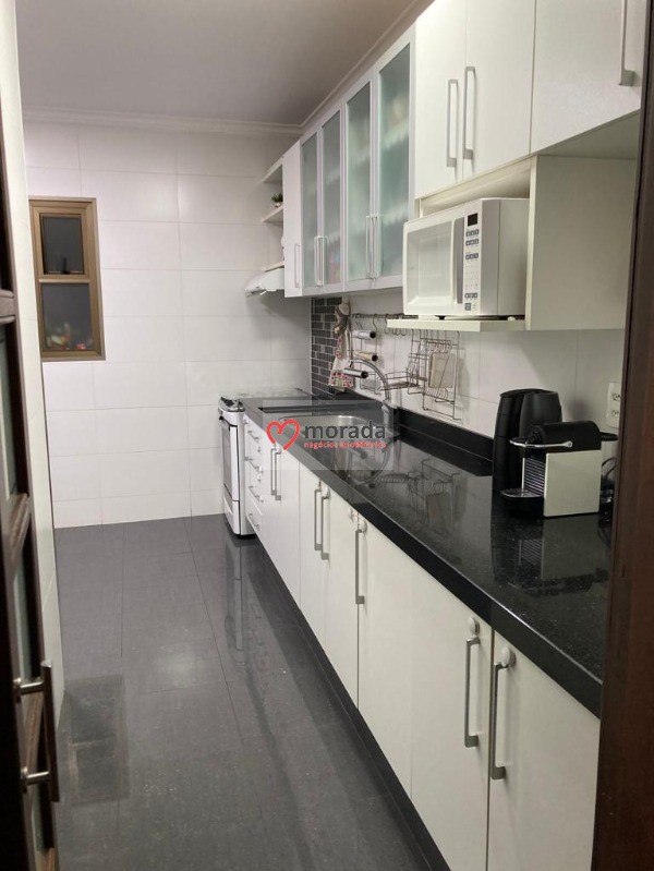 Apartamento à venda com 3 quartos, 110m² - Foto 25