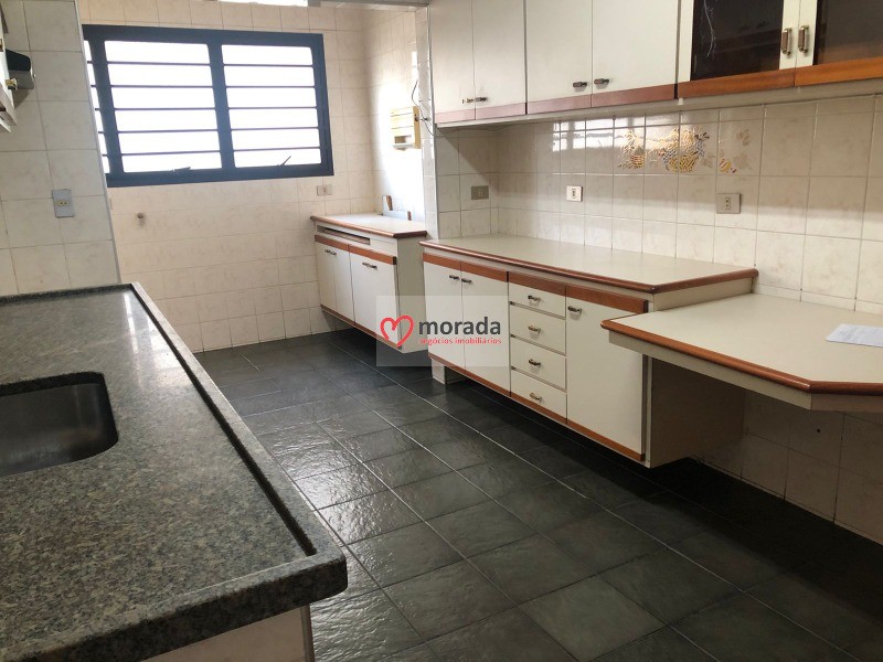 Apartamento à venda com 3 quartos, 129m² - Foto 30