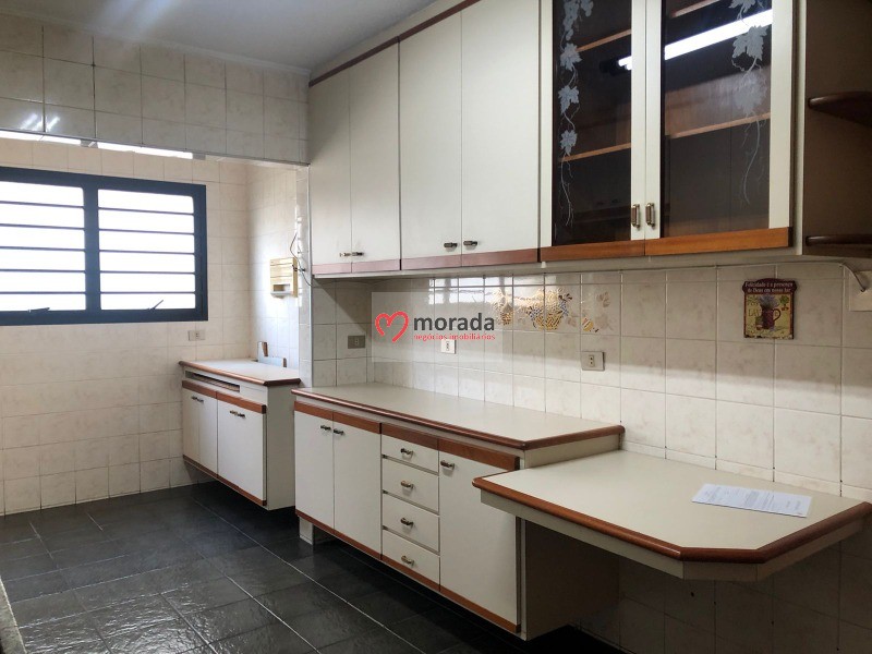 Apartamento à venda com 3 quartos, 129m² - Foto 32