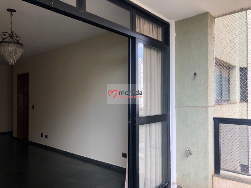 Apartamento à venda com 3 quartos, 129m² - Foto 11