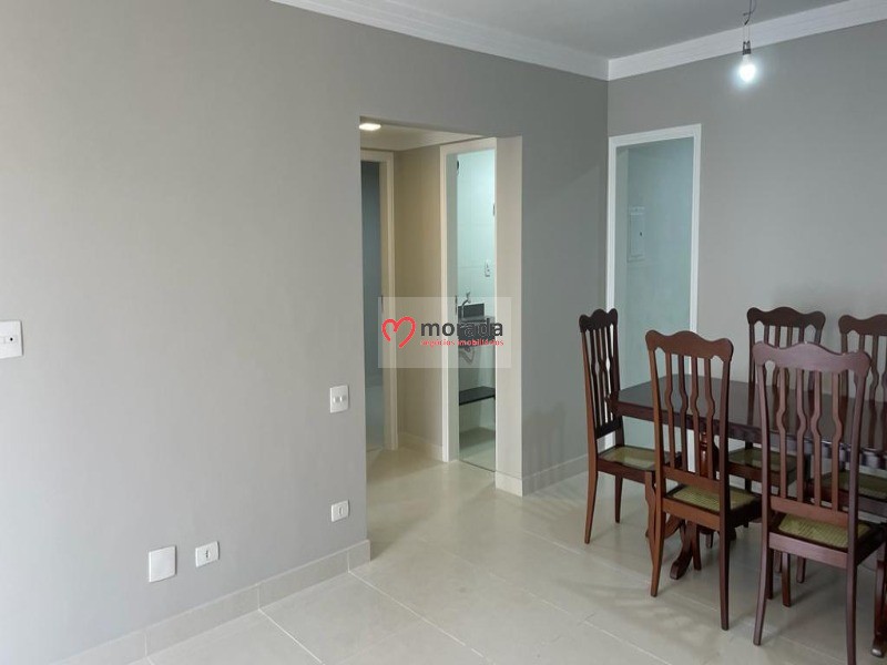 Apartamento à venda com 2 quartos, 79m² - Foto 6