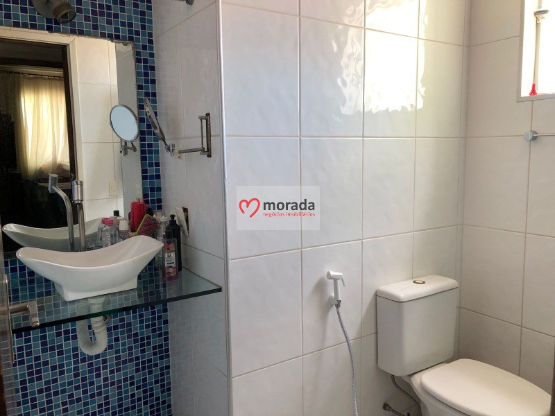 Apartamento à venda com 2 quartos, 72m² - Foto 22