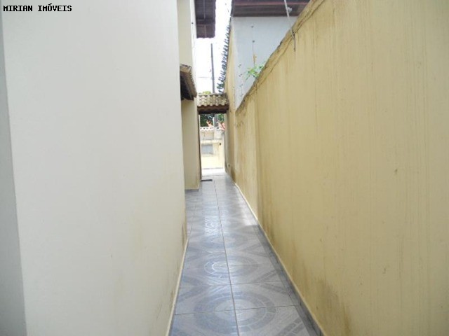 Casa à venda com 6 quartos, 350m² - Foto 24