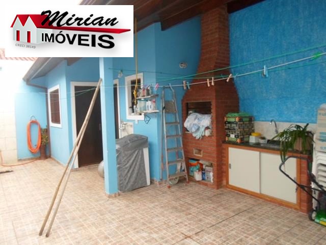 Casa à venda com 3 quartos, 250m² - Foto 27