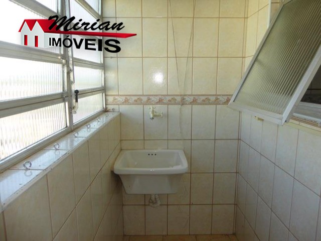 Apartamento à venda com 1 quarto, 45m² - Foto 6