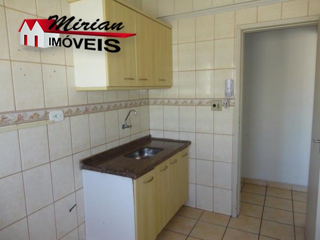 Apartamento à venda com 1 quarto, 45m² - Foto 7