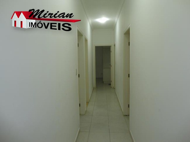 Casa de Condomínio à venda com 5 quartos, 402m² - Foto 24