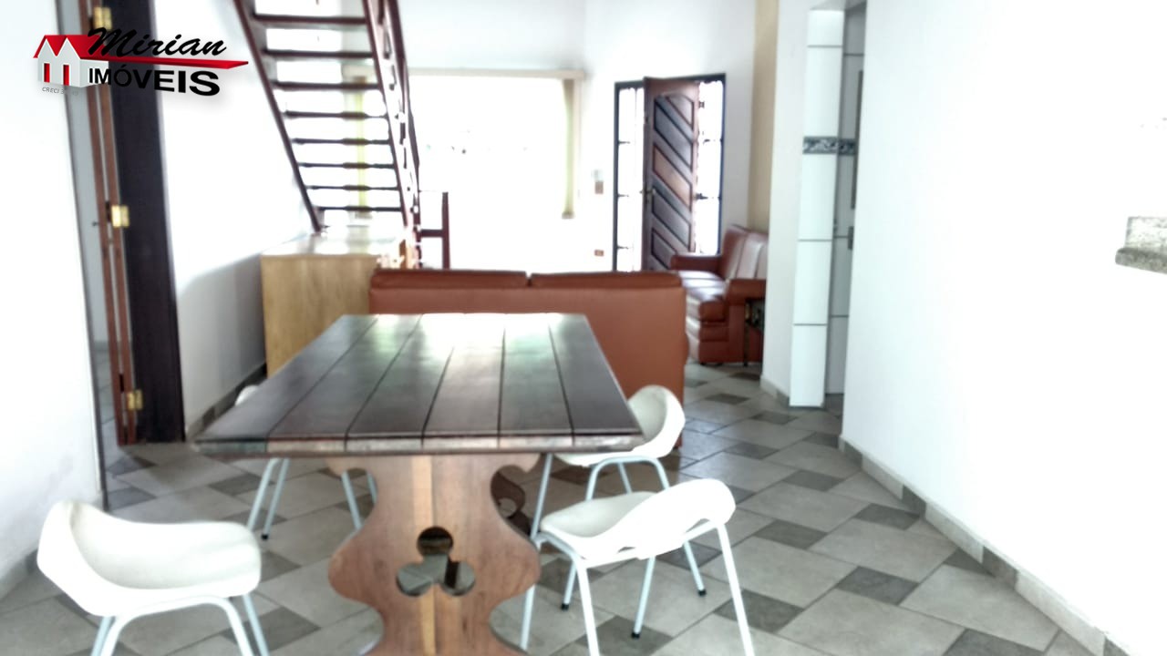 Casa à venda com 5 quartos, 270m² - Foto 13