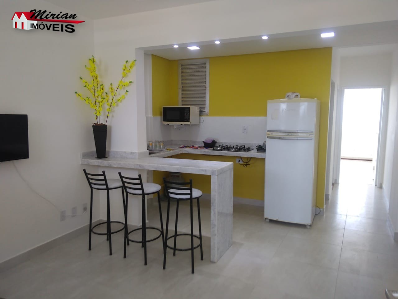 Apartamento à venda com 1 quarto, 50m² - Foto 5