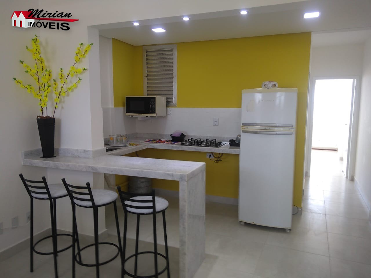 Apartamento à venda com 1 quarto, 50m² - Foto 6