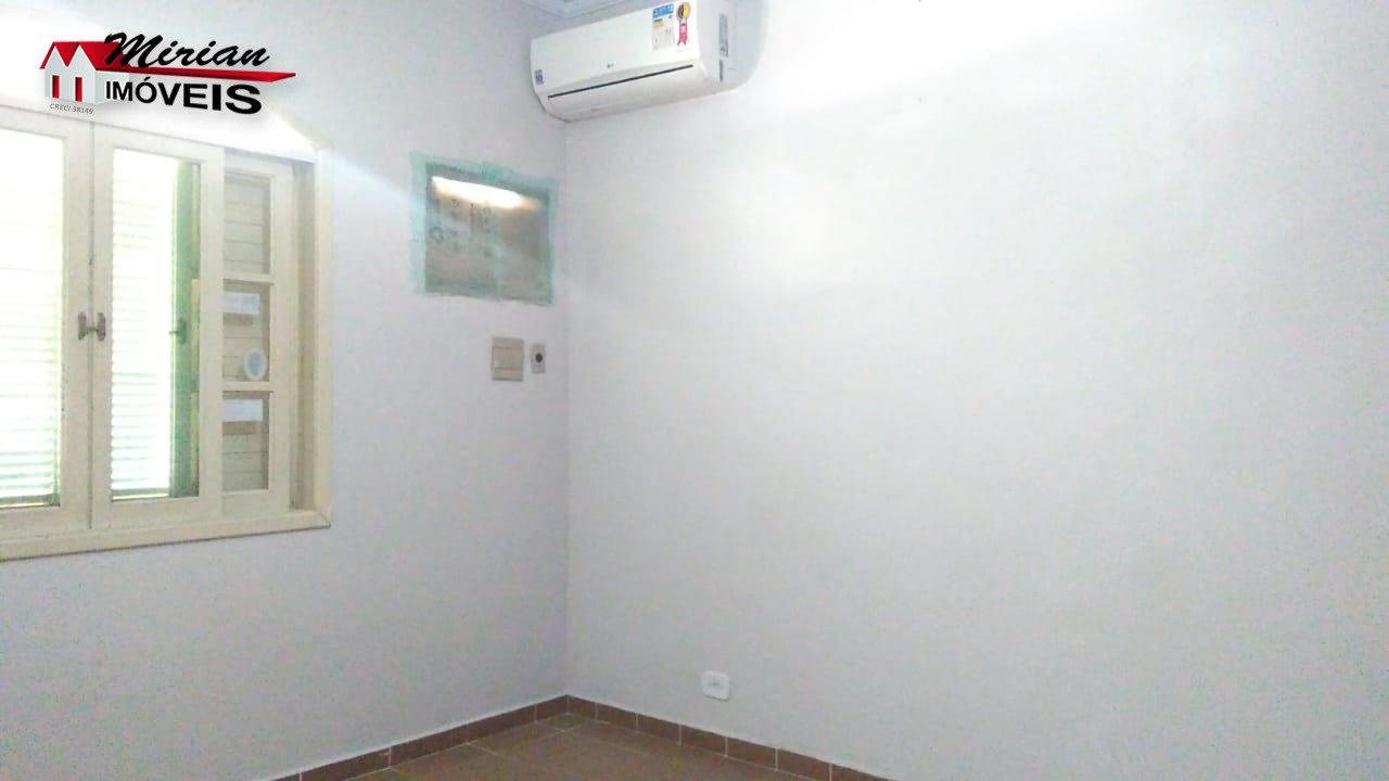 Casa à venda com 4 quartos, 500m² - Foto 11